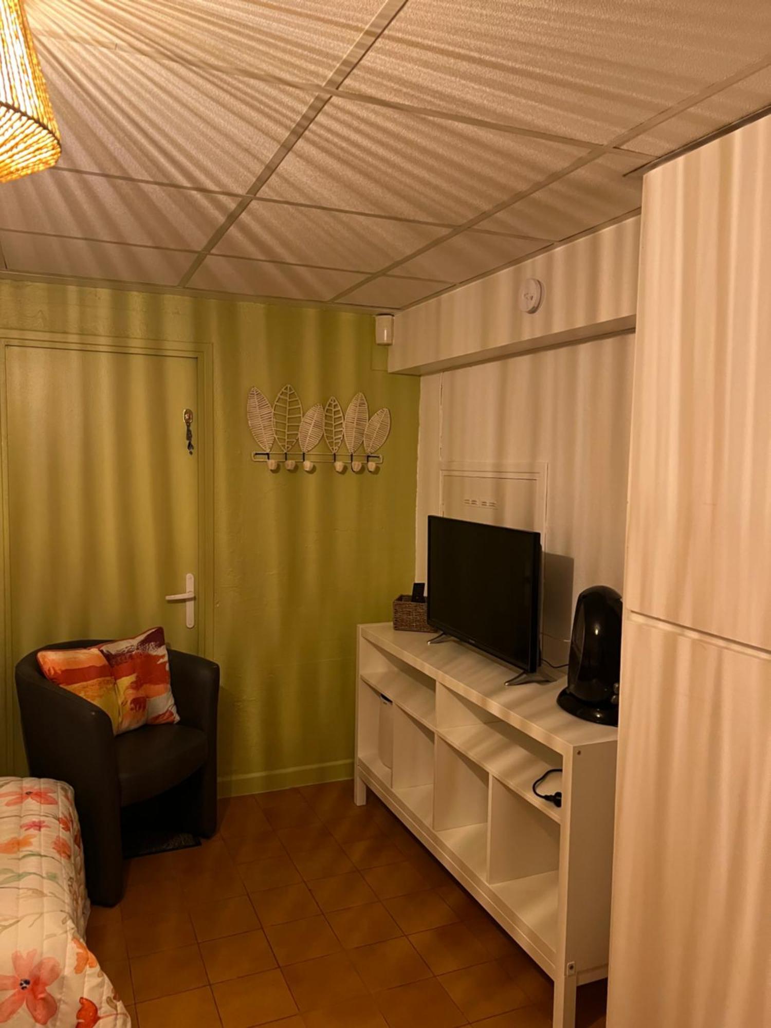 Rescator Bed & Breakfast 2*