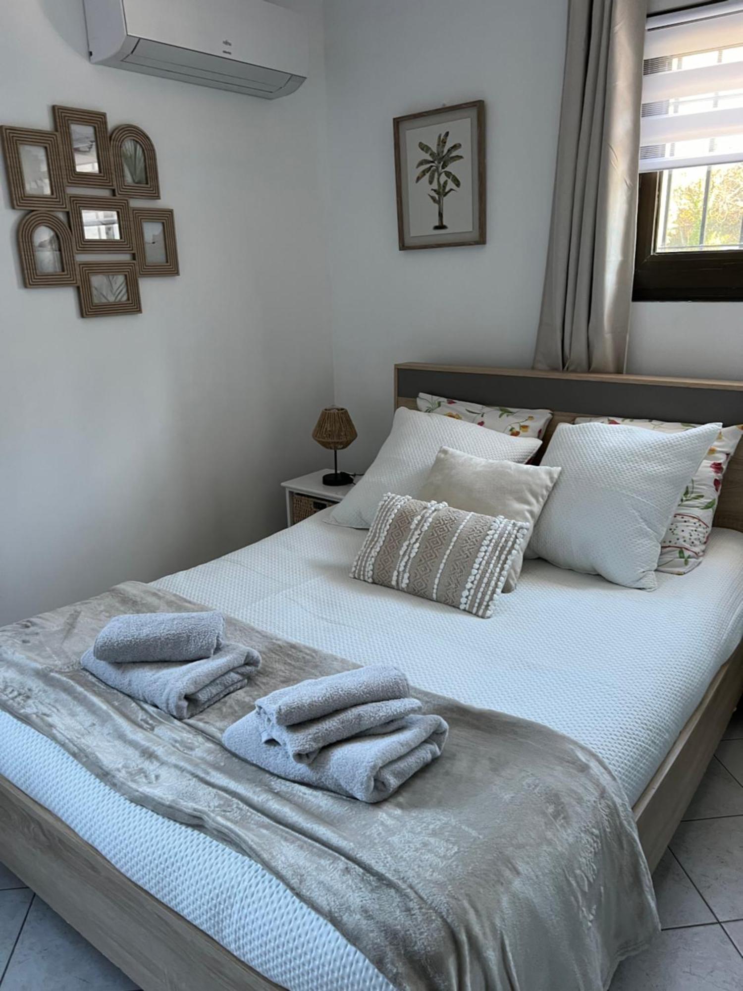 Bed & Breakfast Rescator 2*